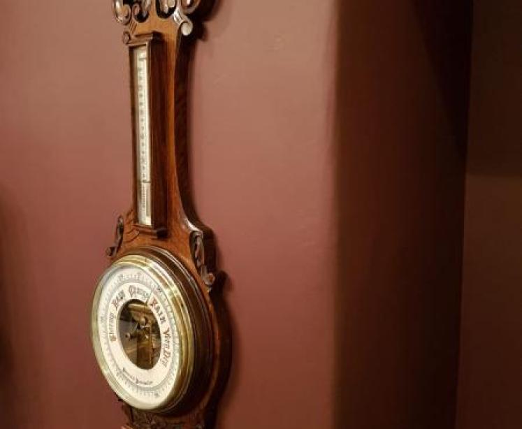 Antique Victorian Carved Oak Banjo Barometer with Skeletonised Movement - Image 5