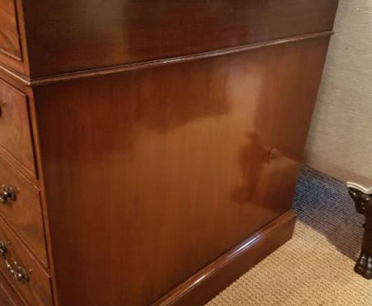 Superb Quality Antique Mahogany Pedestal Desk - Image 5