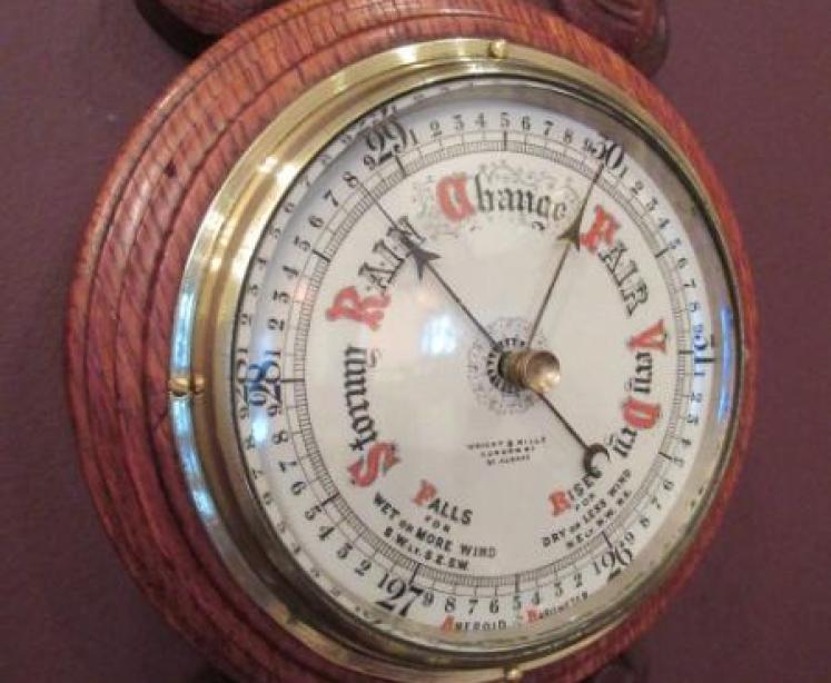Small Antique Polished Oak Banjo Barometer - Image 2