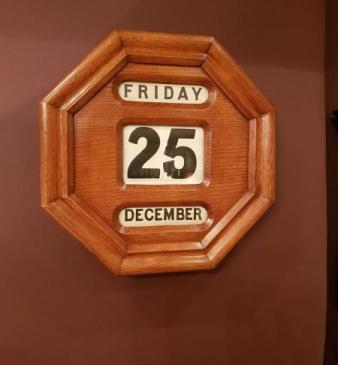 Superb Antique Oak Perpetual Wall Calendar