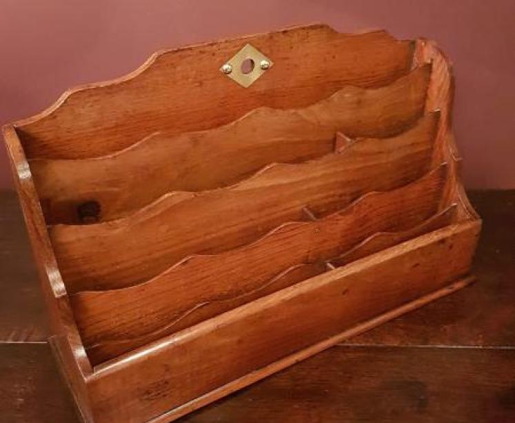 Antique Victorian Oak Waterfall Letter Rack - Image 3