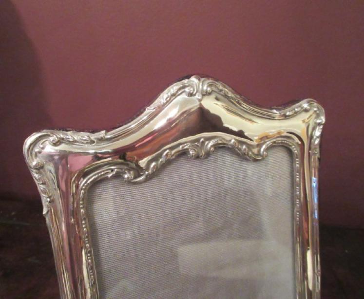 Edwardian Antique Silver Shaped Top Photo Frame - Image 2
