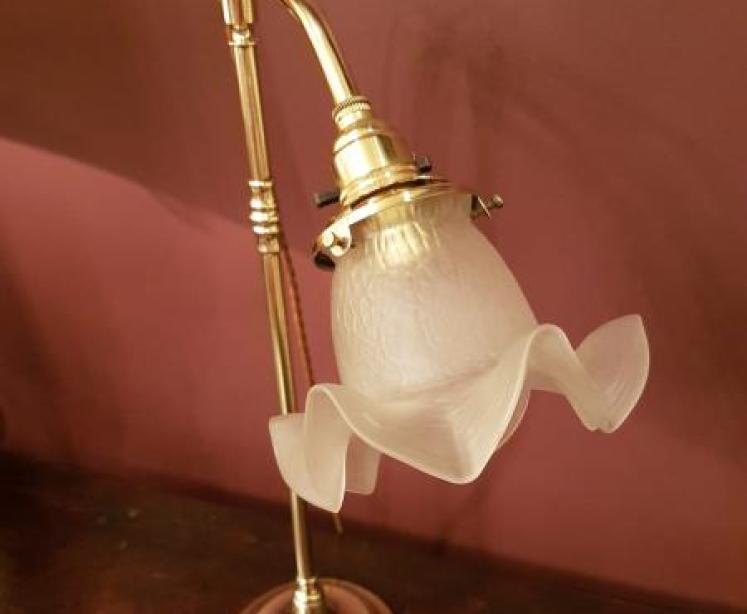 Edwardian Brass Adjustable Table Lamp and Original Shade - Image 2