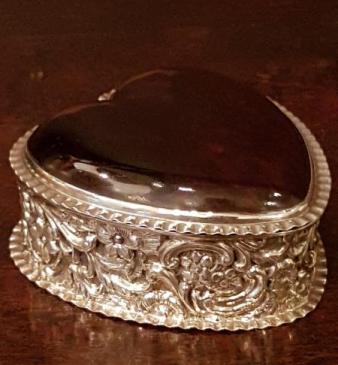 Victorian Silver Domed Tortoise Shell Topped Ring Box