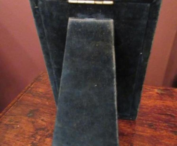 Edwardian Antique Silver Lily of Valley Photo Frame - Image 5