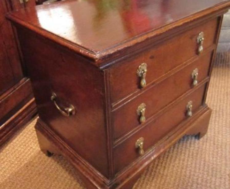 Small George II Period Oak Coffer - Image 1