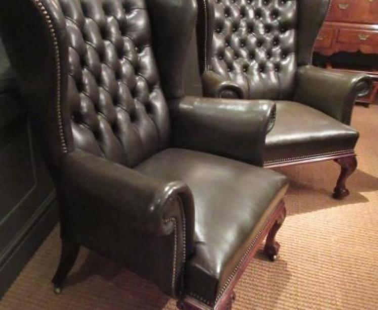 Superb Pair of Matching Victorian Leather Wing Armchairs - Image 5