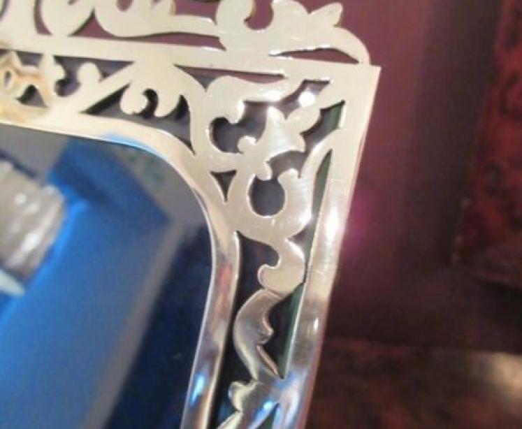 1930's Silver Fretwork Photo Frame - Image 4