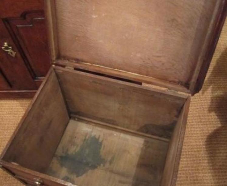 Small George II Period Oak Coffer - Image 3