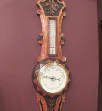 Small Victorian Polished Oak & Ebony Banjo Barometer