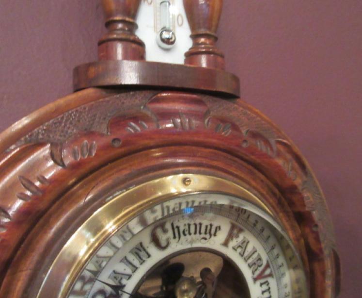Small Antique Walnut 'Pendant' Banjo Barometer - Image 4