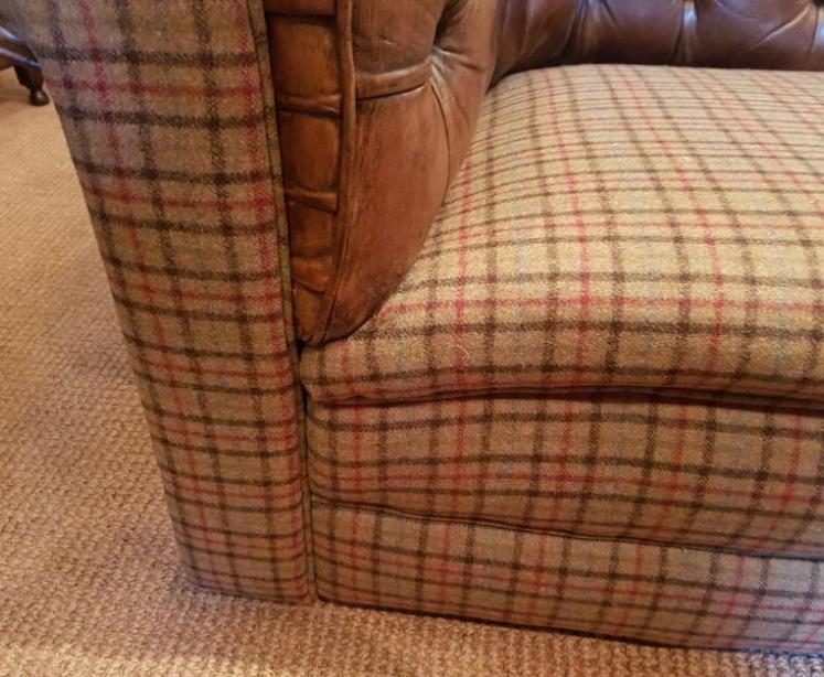 1930's Chesterfield Sofa with Original Hide Upholstery  - Image 5