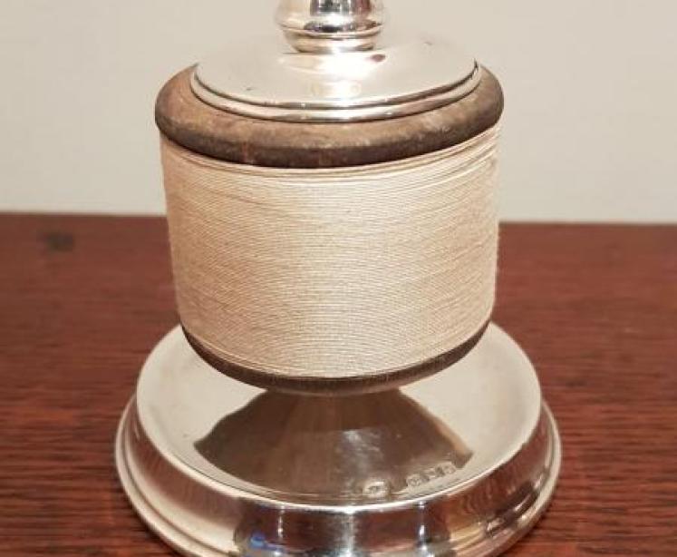 George V Period Silver Cotton Dispenser - Image 1